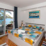 One-bedroom In Apartamento