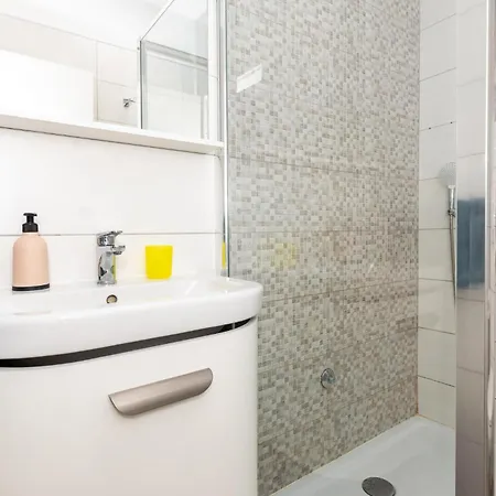 One-bedroom In * Blace