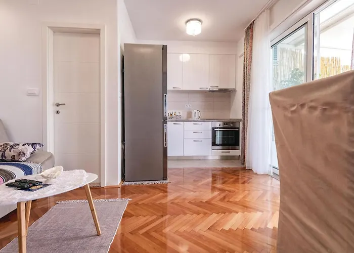 One-bedroom In *