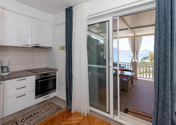 One-bedroom In *